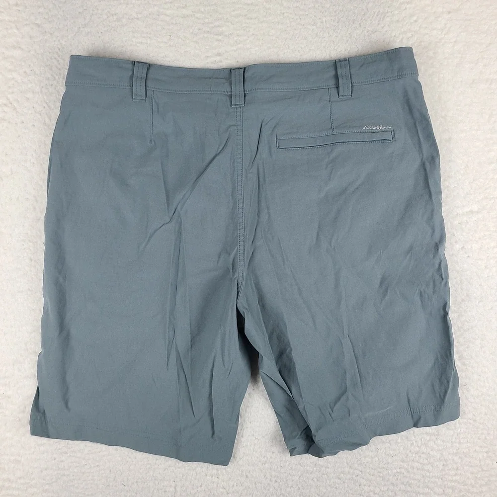 Eddie Bauer Shorts Mens 38 Green-ish Gray 10